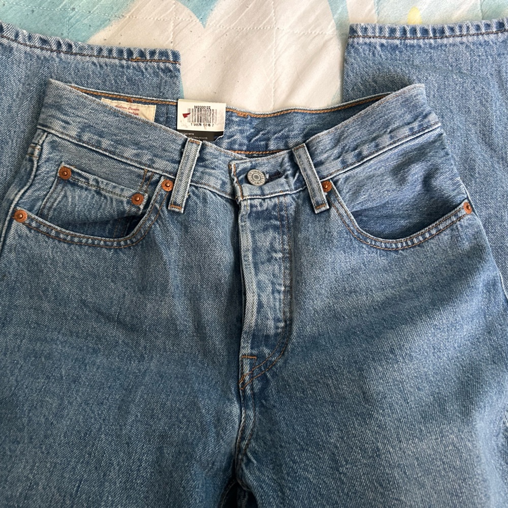 Women’s Levi’s jeans 501 originals cropped